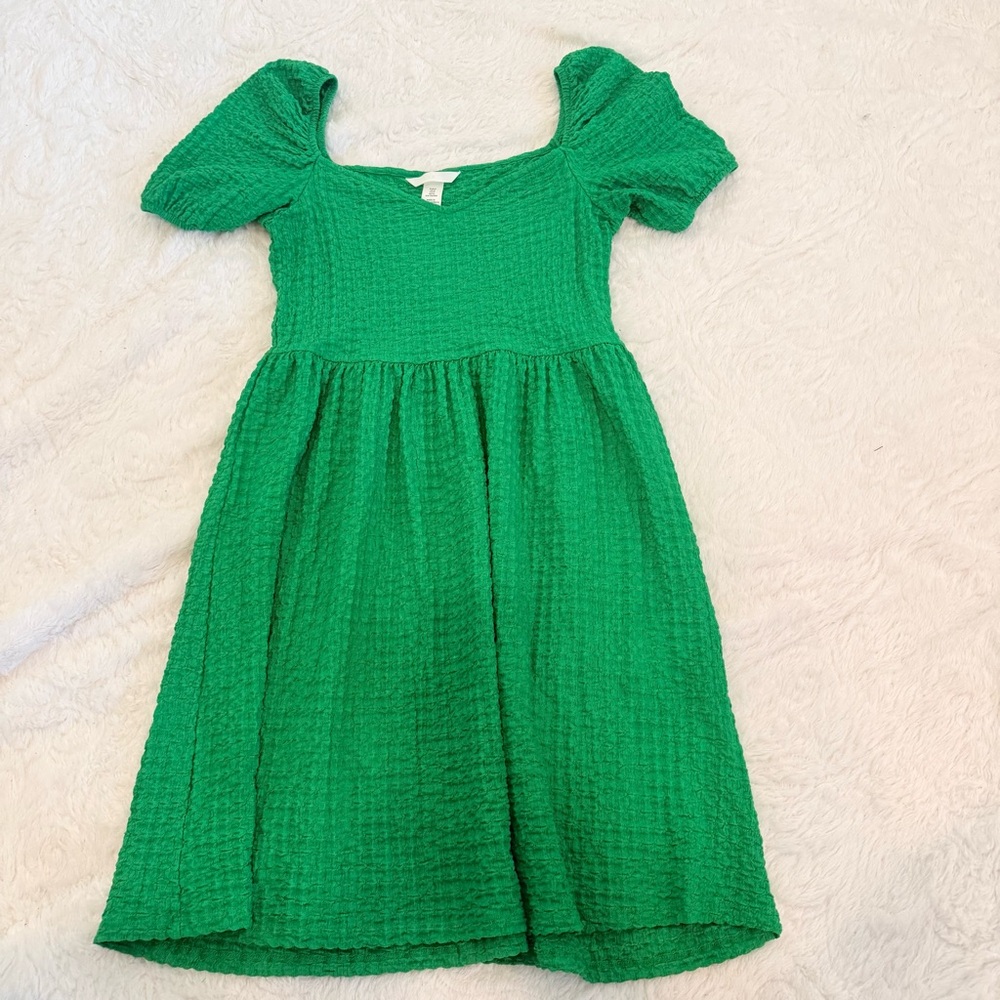 H&M Vibrant Green Casual Dress